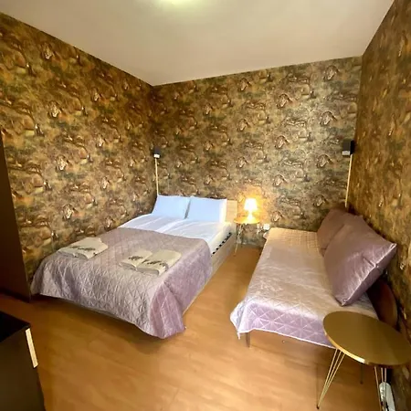 Homestay Стаи За Гости На Централно Място В София С Обслужване Sofia